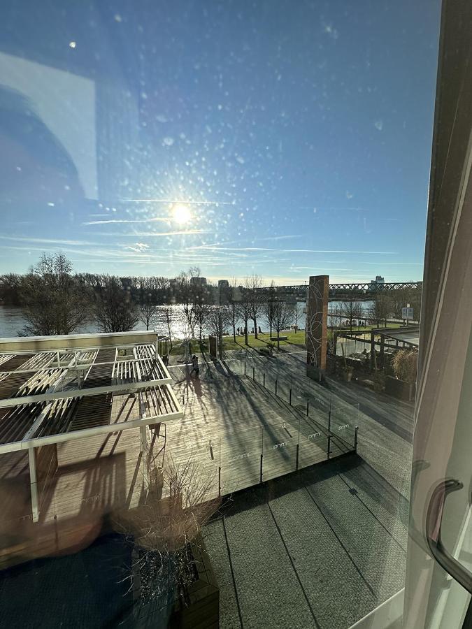 Skau Eurovea Duplex Apartment Danube Exclusive View Free Parking Pressburg Exterior foto