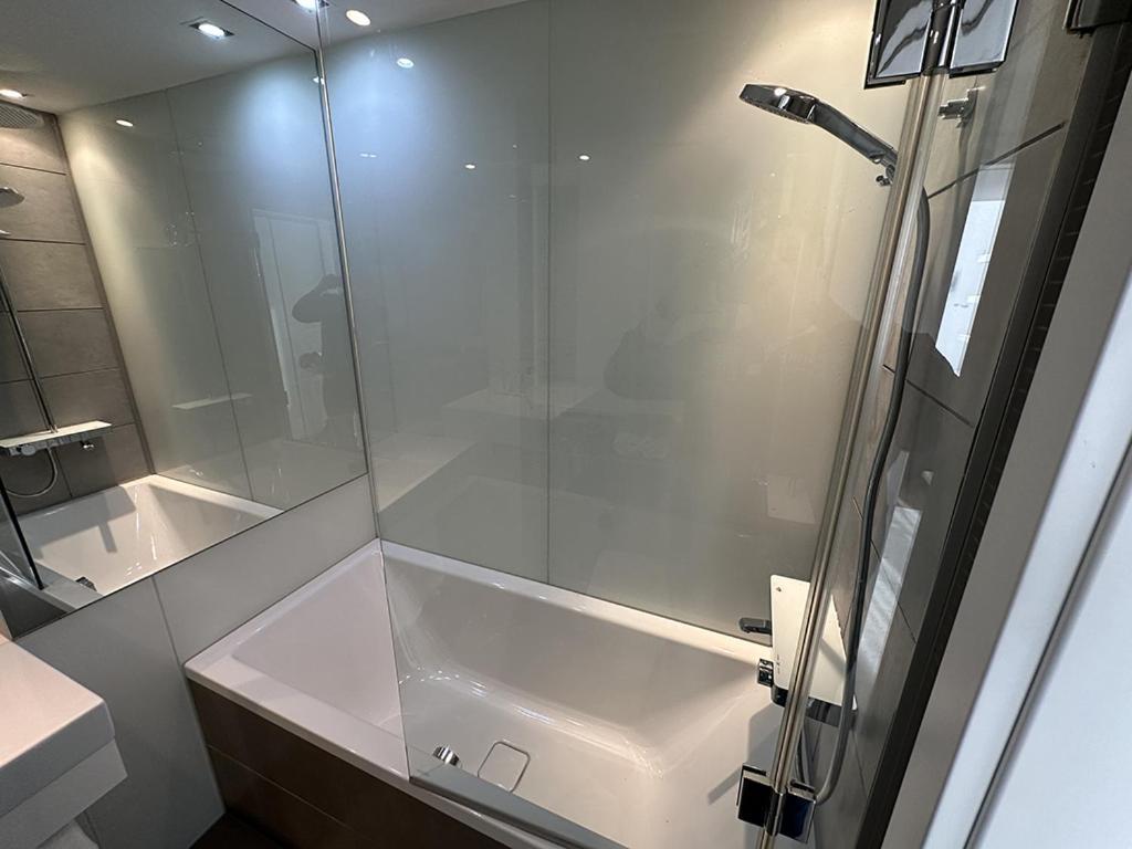 Skau Eurovea Duplex Apartment Danube Exclusive View Free Parking Pressburg Exterior foto