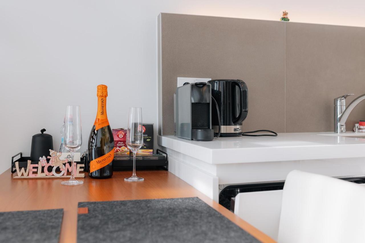 Skau Eurovea Duplex Apartment Danube Exclusive View Free Parking Pressburg Exterior foto